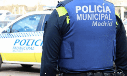 Detenido con un machete en Vallecas junto al colegio del que tenía orden de alejamiento